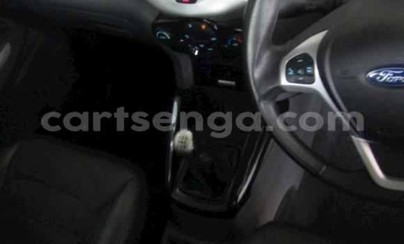 Nunua Ilio tumika Ford EcoSport White Gari ndani ya Mbabane nchini Manzini Nunua Ilio tumika Ford EcoSport White Gari ndani ya Mbabane nchini Manzini