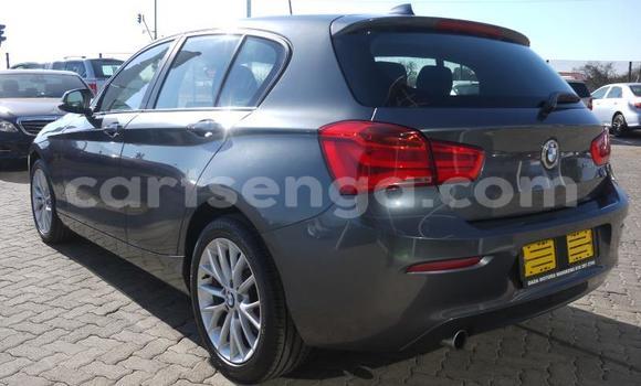 Acheter Occasion Voiture BMW 1–Series Blanc à Manzini, Manzini Acheter Occasion Voiture BMW 1–Series Blanc à Manzini, Manzini