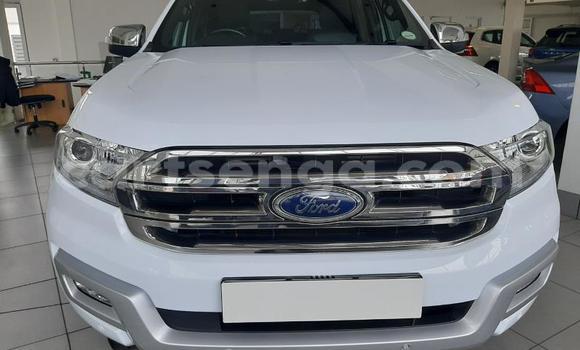 Buy Used Ford Everest White Car in Manzini in Manzini Buy Used Ford Everest White Car in Manzini in Manzini