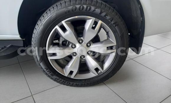 Buy Used Ford Everest White Car in Manzini in Manzini Buy Used Ford Everest White Car in Manzini in Manzini