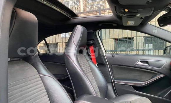 Buy Used Mercedes‒Benz AMG GLC White Car in Mbabane in Manzini Buy Used Mercedes‒Benz AMG GLC White Car in Mbabane in Manzini