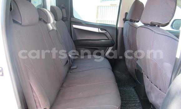 Acheter Occasion Voiture Isuzu KB Blanc à Manzini, Manzini Acheter Occasion Voiture Isuzu KB Blanc à Manzini, Manzini