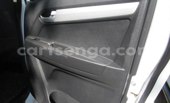 Acheter Occasion Voiture Isuzu KB Blanc à Manzini, Manzini Acheter Occasion Voiture Isuzu KB Blanc à Manzini, Manzini