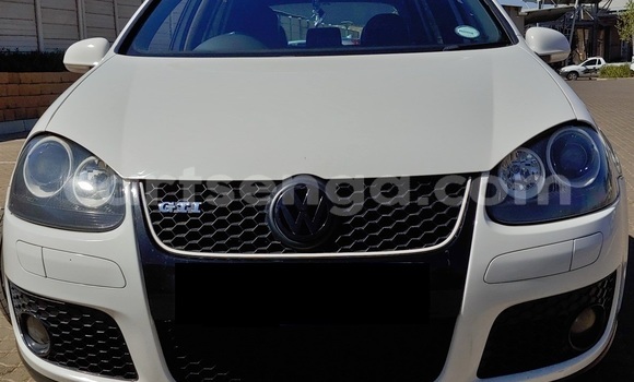 Buy Used Volkswagen Golf GTI White Car in Mbabane in Manzini