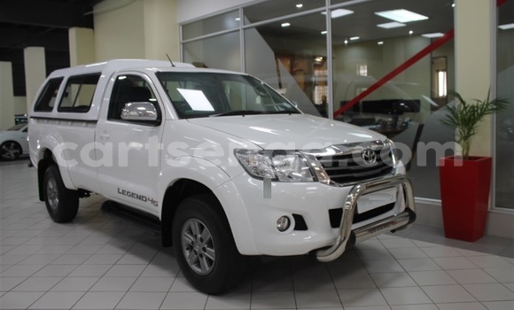 Buy Used Toyota Hilux White Car in Mbabane in Manzini Buy Used Toyota Hilux White Car in Mbabane in Manzini