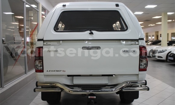 Acheter Occasion Voiture Toyota Hilux Blanc à Mbabane, Manzini Acheter Occasion Voiture Toyota Hilux Blanc à Mbabane, Manzini