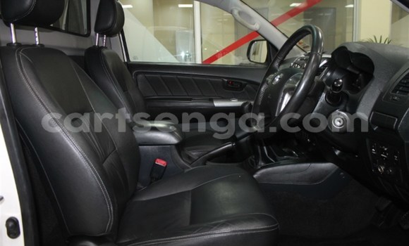 Acheter Occasion Voiture Toyota Hilux Blanc à Mbabane, Manzini Acheter Occasion Voiture Toyota Hilux Blanc à Mbabane, Manzini