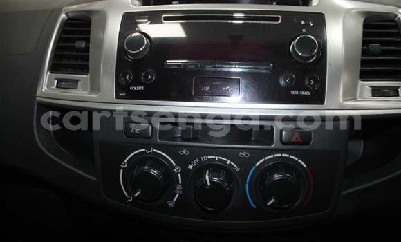Acheter Occasion Voiture Toyota Hilux Blanc à Mbabane, Manzini Acheter Occasion Voiture Toyota Hilux Blanc à Mbabane, Manzini