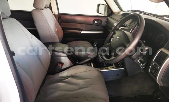 Buy Used Nissan Patrol White Car in Mbabane in Manzini Buy Used Nissan Patrol White Car in Mbabane in Manzini