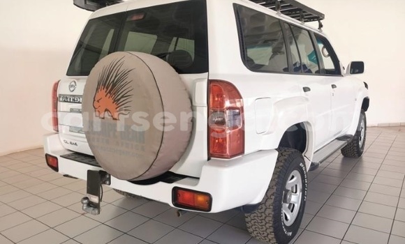Buy Used Nissan Patrol White Car in Mbabane in Manzini Buy Used Nissan Patrol White Car in Mbabane in Manzini