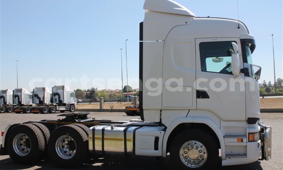 Acheter Occasion Utilitaire Scania R420 Blanc à Mbabane, Manzini Acheter Occasion Utilitaire Scania R420 Blanc à Mbabane, Manzini