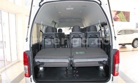 Acheter Occasion Voiture Toyota Hiace Blanc à Mbabane, Manzini Acheter Occasion Voiture Toyota Hiace Blanc à Mbabane, Manzini
