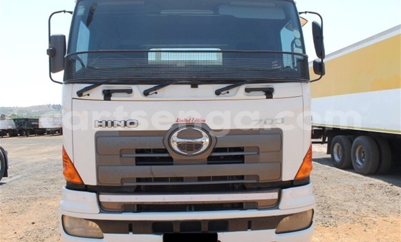Acheter Occasion Utilitaire Hino 300 Series Blanc à Mbabane, Manzini Acheter Occasion Utilitaire Hino 300 Series Blanc à Mbabane, Manzini