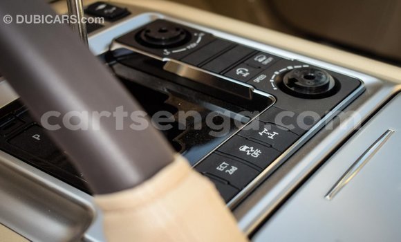 Buy Import Toyota Land Cruiser White Car in Import - Dubai in Hhohho Buy Import Toyota Land Cruiser White Car in Import - Dubai in Hhohho