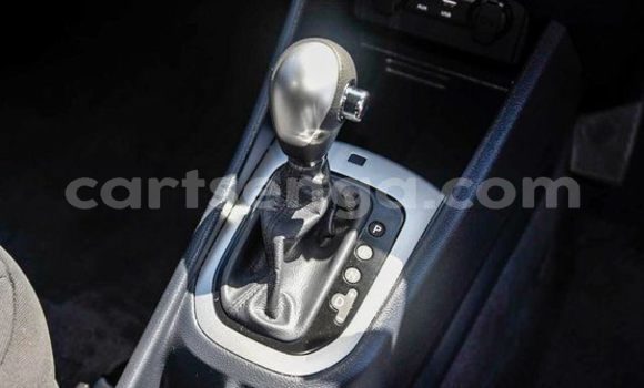 Nunua Ilio tumika Kia Rio Silver Gari ndani ya Mbabane nchini Manzini Nunua Ilio tumika Kia Rio Silver Gari ndani ya Mbabane nchini Manzini