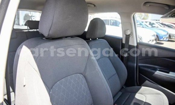 Nunua Ilio tumika Kia Rio Silver Gari ndani ya Mbabane nchini Manzini Nunua Ilio tumika Kia Rio Silver Gari ndani ya Mbabane nchini Manzini