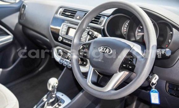 Nunua Ilio tumika Kia Rio Silver Gari ndani ya Mbabane nchini Manzini Nunua Ilio tumika Kia Rio Silver Gari ndani ya Mbabane nchini Manzini