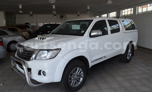Acheter Occasion Voiture Toyota Hilux Blanc à Mbabane, Manzini Acheter Occasion Voiture Toyota Hilux Blanc à Mbabane, Manzini
