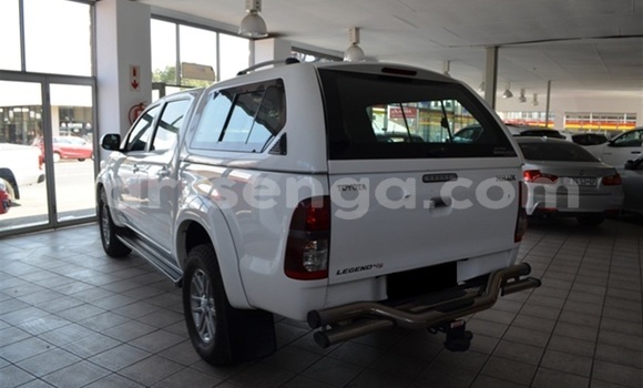 Acheter Occasion Voiture Toyota Hilux Blanc à Mbabane, Manzini Acheter Occasion Voiture Toyota Hilux Blanc à Mbabane, Manzini