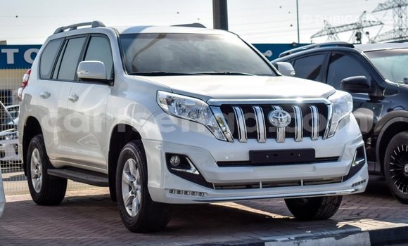 Buy Import Toyota Prado White Car in Import - Dubai in Hhohho Buy Import Toyota Prado White Car in Import - Dubai in Hhohho