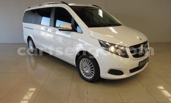 Buy Used Mercedes‒Benz V-klasse White Car in Manzini in Manzini Buy Used Mercedes‒Benz V-klasse White Car in Manzini in Manzini