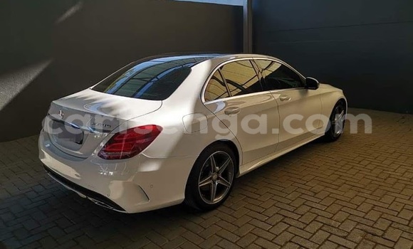 Buy Used Mercedes‒Benz C–Class White Car in Mbabane in Manzini Buy Used Mercedes‒Benz C–Class White Car in Mbabane in Manzini