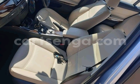 Acheter Occasion Voiture BMW 3200 Gris à Mbabane, Manzini Acheter Occasion Voiture BMW 3200 Gris à Mbabane, Manzini