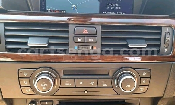 Acheter Occasion Voiture BMW 3200 Gris à Mbabane, Manzini Acheter Occasion Voiture BMW 3200 Gris à Mbabane, Manzini