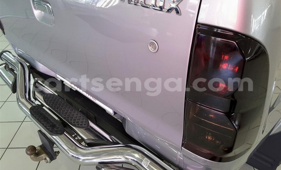 Nunua Ilio tumika Toyota Hilux Silver Gari ndani ya Mbabane nchini Manzini Nunua Ilio tumika Toyota Hilux Silver Gari ndani ya Mbabane nchini Manzini