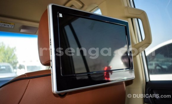 Buy Import Toyota Prado White Car in Import - Dubai in Hhohho Buy Import Toyota Prado White Car in Import - Dubai in Hhohho