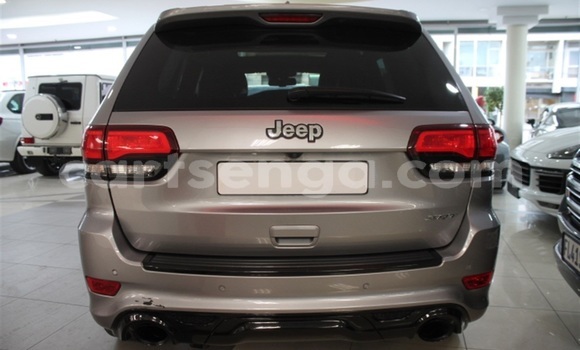 Acheter Occasion Voiture Jeep Grand Cherokee SRT8 Rouge à Mbabane, Manzini