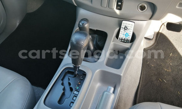 Nunua Ilio tumika Toyota Hilux Brown Gari ndani ya Manzini nchini Manzini Nunua Ilio tumika Toyota Hilux Brown Gari ndani ya Manzini nchini Manzini