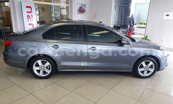 Nunua Ilio tumika Volkswagen Jetta Silver Gari ndani ya Manzini nchini Manzini Nunua Ilio tumika Volkswagen Jetta Silver Gari ndani ya Manzini nchini Manzini