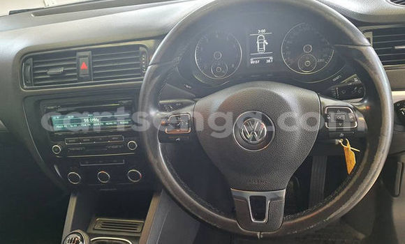 Nunua Ilio tumika Volkswagen Jetta Silver Gari ndani ya Manzini nchini Manzini Nunua Ilio tumika Volkswagen Jetta Silver Gari ndani ya Manzini nchini Manzini