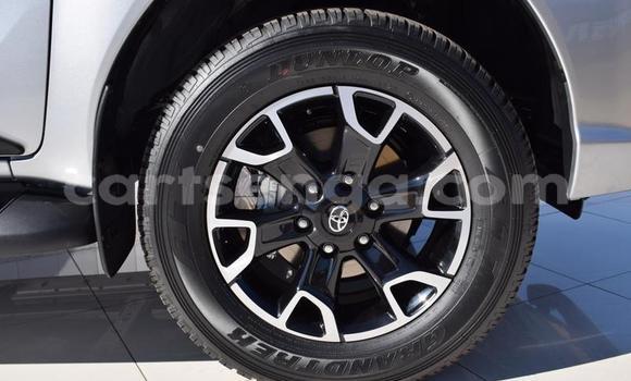 Nunua Ilio tumika Toyota Hilux Silver Gari ndani ya Manzini nchini Manzini Nunua Ilio tumika Toyota Hilux Silver Gari ndani ya Manzini nchini Manzini