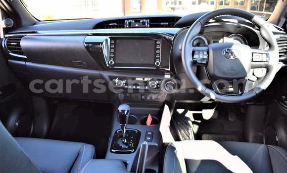 Nunua Ilio tumika Toyota Hilux Silver Gari ndani ya Manzini nchini Manzini Nunua Ilio tumika Toyota Hilux Silver Gari ndani ya Manzini nchini Manzini