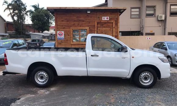 Acheter Occasion Voiture Toyota Hilux Blanc à Manzini, Manzini Acheter Occasion Voiture Toyota Hilux Blanc à Manzini, Manzini