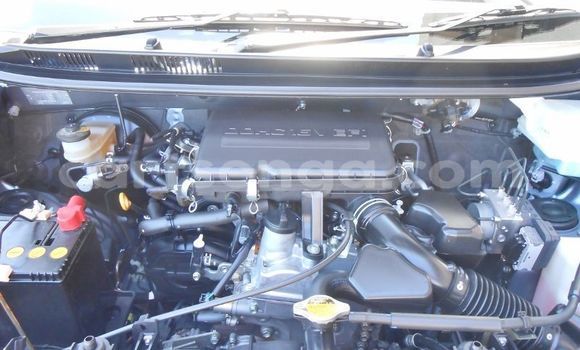 Nunua Ilio tumika Toyota Avanza Blue Gari ndani ya Manzini nchini Manzini Nunua Ilio tumika Toyota Avanza Blue Gari ndani ya Manzini nchini Manzini