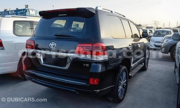 Buy Import Toyota Land Cruiser Black Car in Import - Dubai in Hhohho Buy Import Toyota Land Cruiser Black Car in Import - Dubai in Hhohho