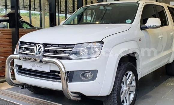 Nunua Ilio tumika Volkswagen Amarok White Gari ndani ya Manzini nchini Manzini Nunua Ilio tumika Volkswagen Amarok White Gari ndani ya Manzini nchini Manzini