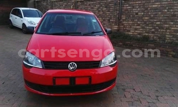 Nunua Ilio tumika Volkswagen Polo Red Gari ndani ya Manzini nchini Manzini