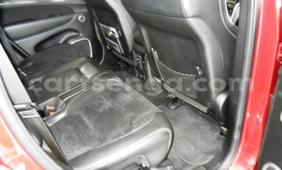 Acheter Occasion Voiture Jeep Grand Cherokee SRT8 Rouge à Mbabane, Manzini Acheter Occasion Voiture Jeep Grand Cherokee SRT8 Rouge à Mbabane, Manzini