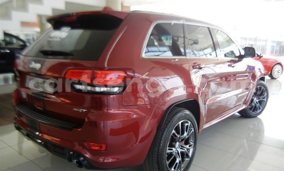 Acheter Occasion Voiture Jeep Grand Cherokee SRT8 Rouge à Mbabane, Manzini Acheter Occasion Voiture Jeep Grand Cherokee SRT8 Rouge à Mbabane, Manzini
