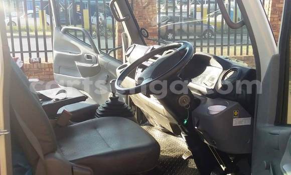 Buy Used Toyota Dyna White Car in Mbabane in Manzini Buy Used Toyota Dyna White Car in Mbabane in Manzini