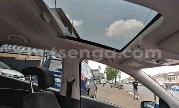 Buy Used Volkswagen Polo Blue Car in Ezulwini in Hhohho Buy Used Volkswagen Polo Blue Car in Ezulwini in Hhohho