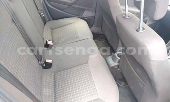 Buy Used Volkswagen Polo Blue Car in Ezulwini in Hhohho Buy Used Volkswagen Polo Blue Car in Ezulwini in Hhohho