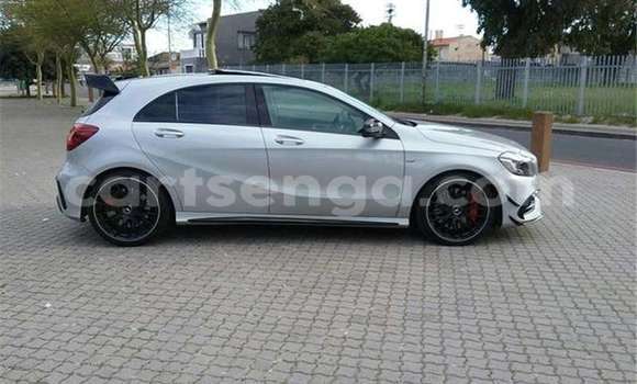 Acheter Occasion Voiture Mercedes‒Benz A-klasse AMG Gris à Hlatikulu, Shiselweni District Acheter Occasion Voiture Mercedes‒Benz A-klasse AMG Gris à Hlatikulu, Shiselweni District