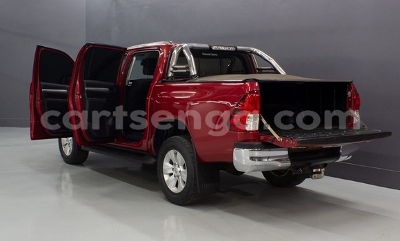 Nunua Ilio tumika Toyota Hilux Red Gari ndani ya Ezulwini nchini Hhohho Nunua Ilio tumika Toyota Hilux Red Gari ndani ya Ezulwini nchini Hhohho
