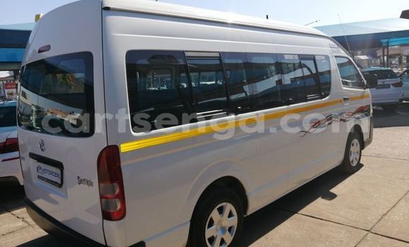 Acheter Occasion Voiture Toyota Hiace Blanc à Ezulwini, Hhohho Acheter Occasion Voiture Toyota Hiace Blanc à Ezulwini, Hhohho