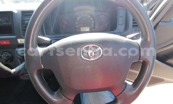 Acheter Occasion Voiture Toyota Hiace Blanc à Ezulwini, Hhohho Acheter Occasion Voiture Toyota Hiace Blanc à Ezulwini, Hhohho